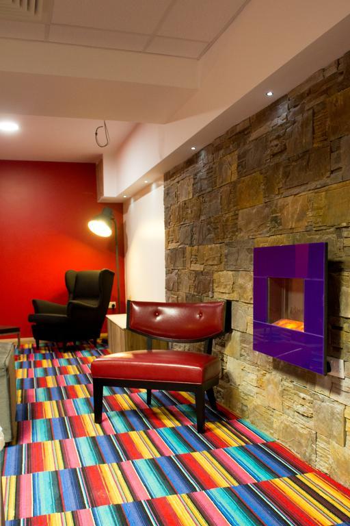 Savoy Hostel Galway City Centre Екстер'єр фото