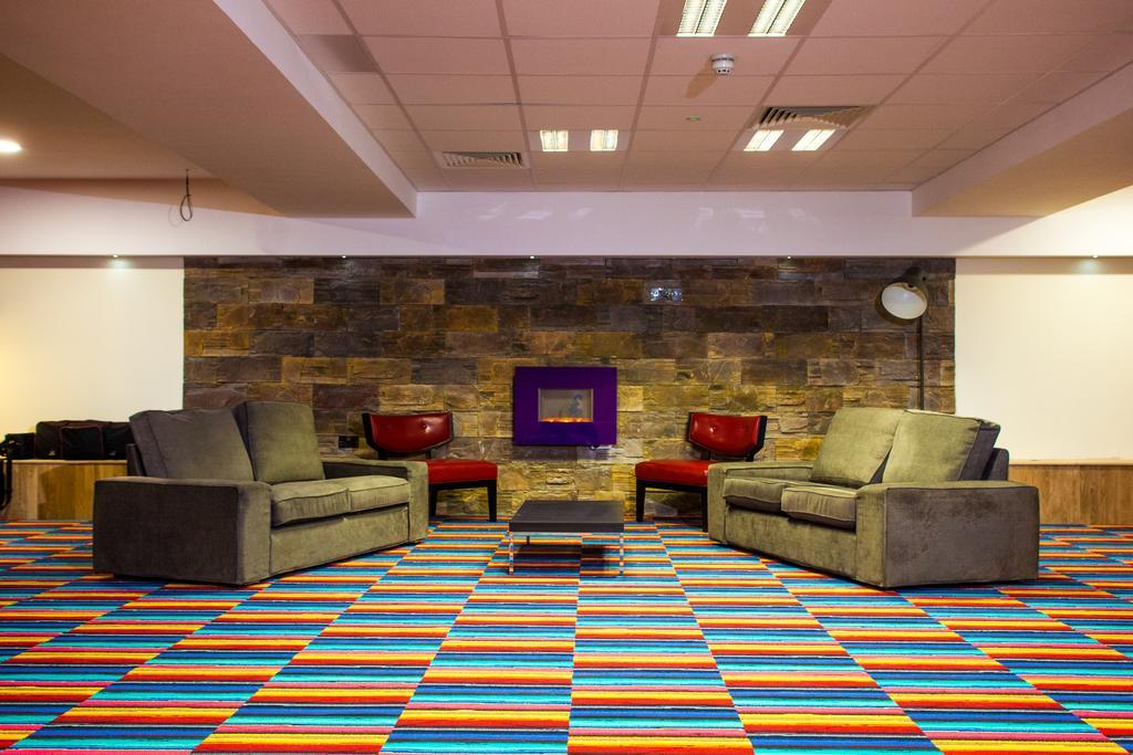 Savoy Hostel Galway City Centre Екстер'єр фото